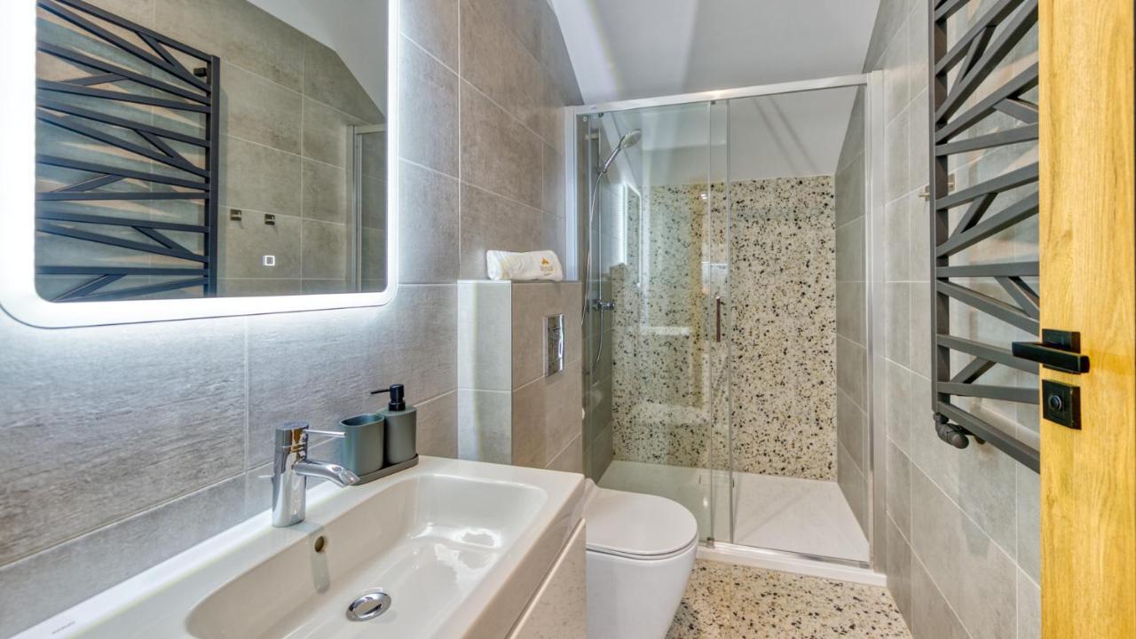 Apartamenty Vip Zdrojowa 6 Świeradów-Zdrój Екстериор снимка